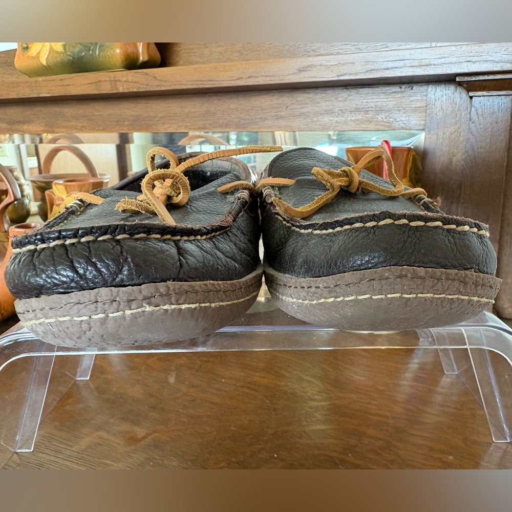 LLBEAN Men’s Size 11 Handsewn Flannel Lined Brown Leather Slippers Moccasins - Picture 8 of 13